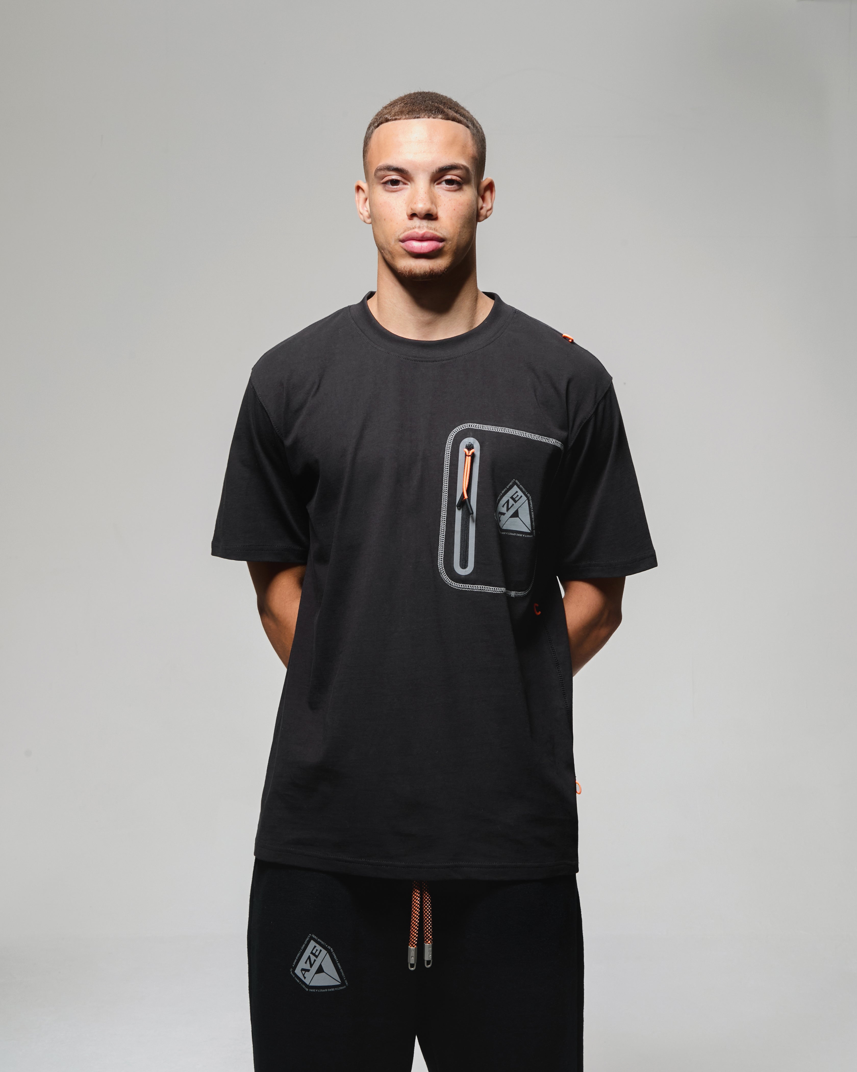 REFLECTIVE POCKET T-SHIRT