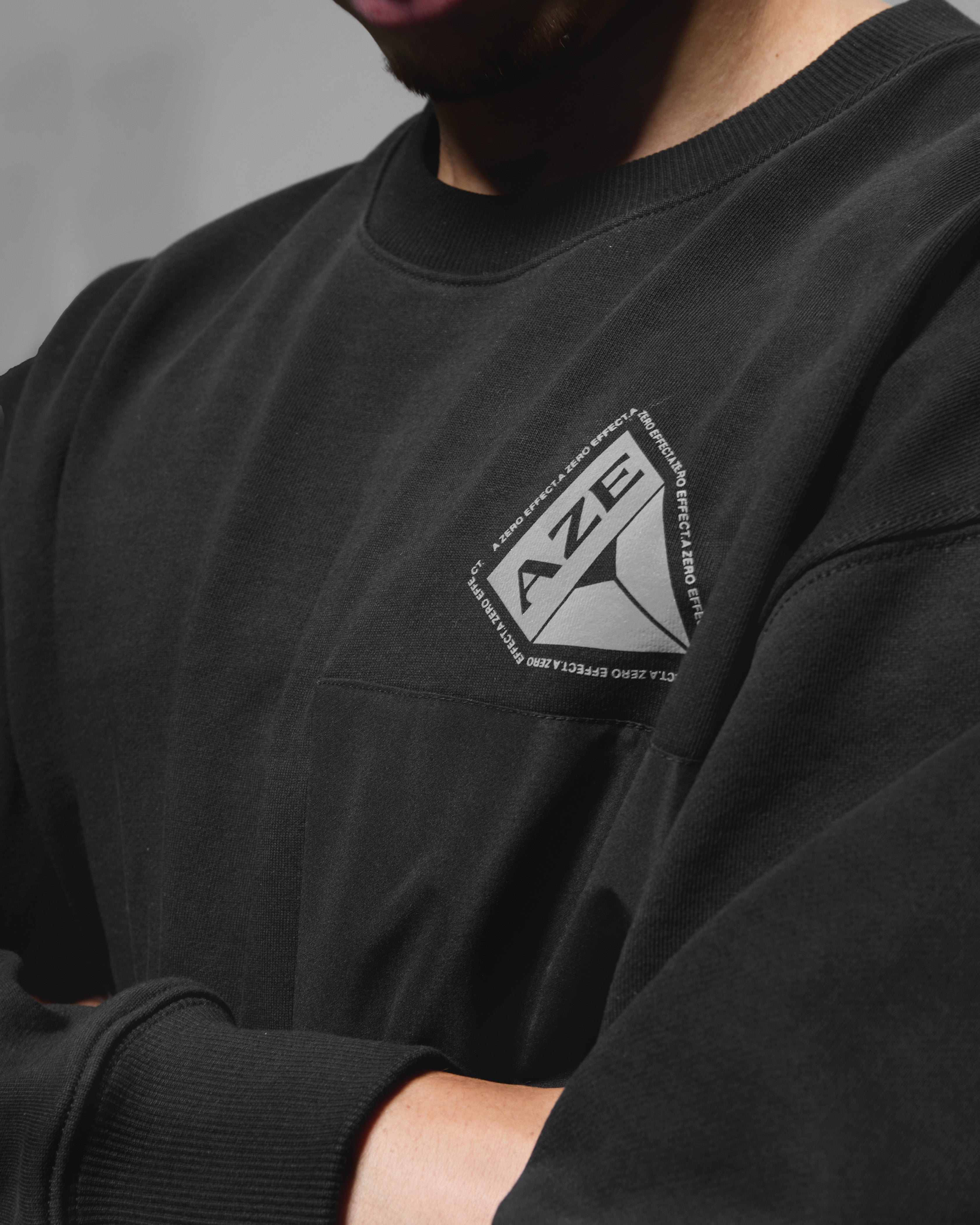 POCKET SWEATSHIRT