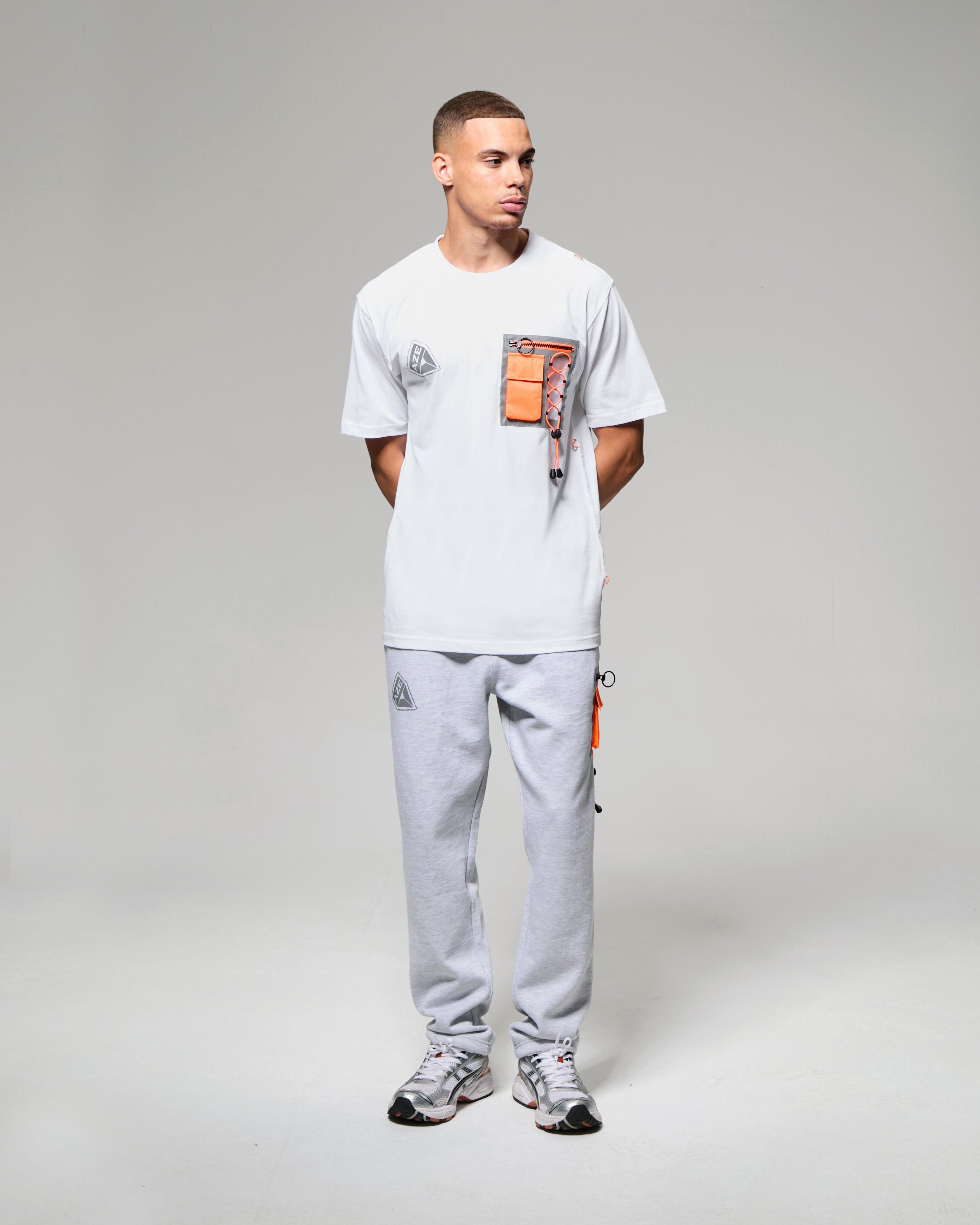 POCKET T-SHIRT