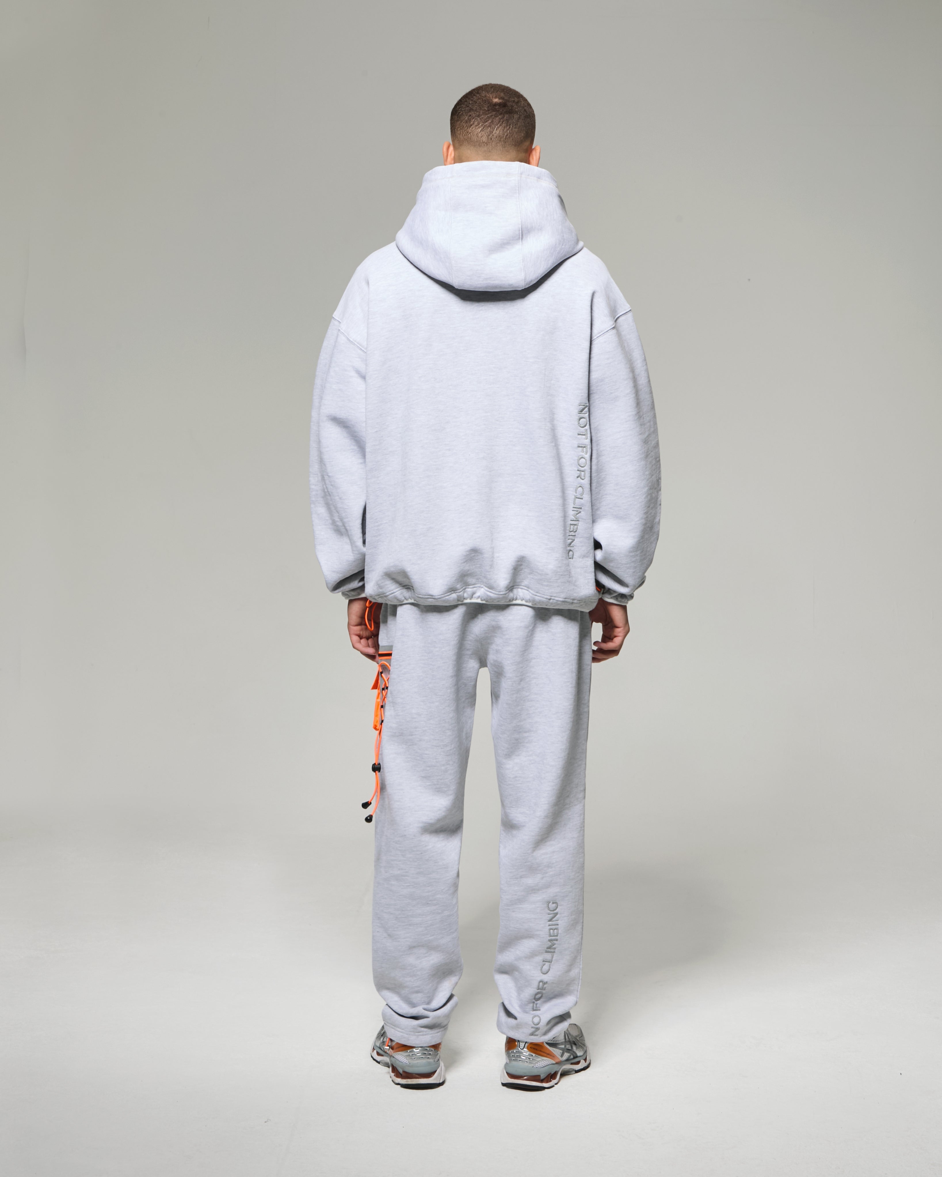 POCKET HOODIE
