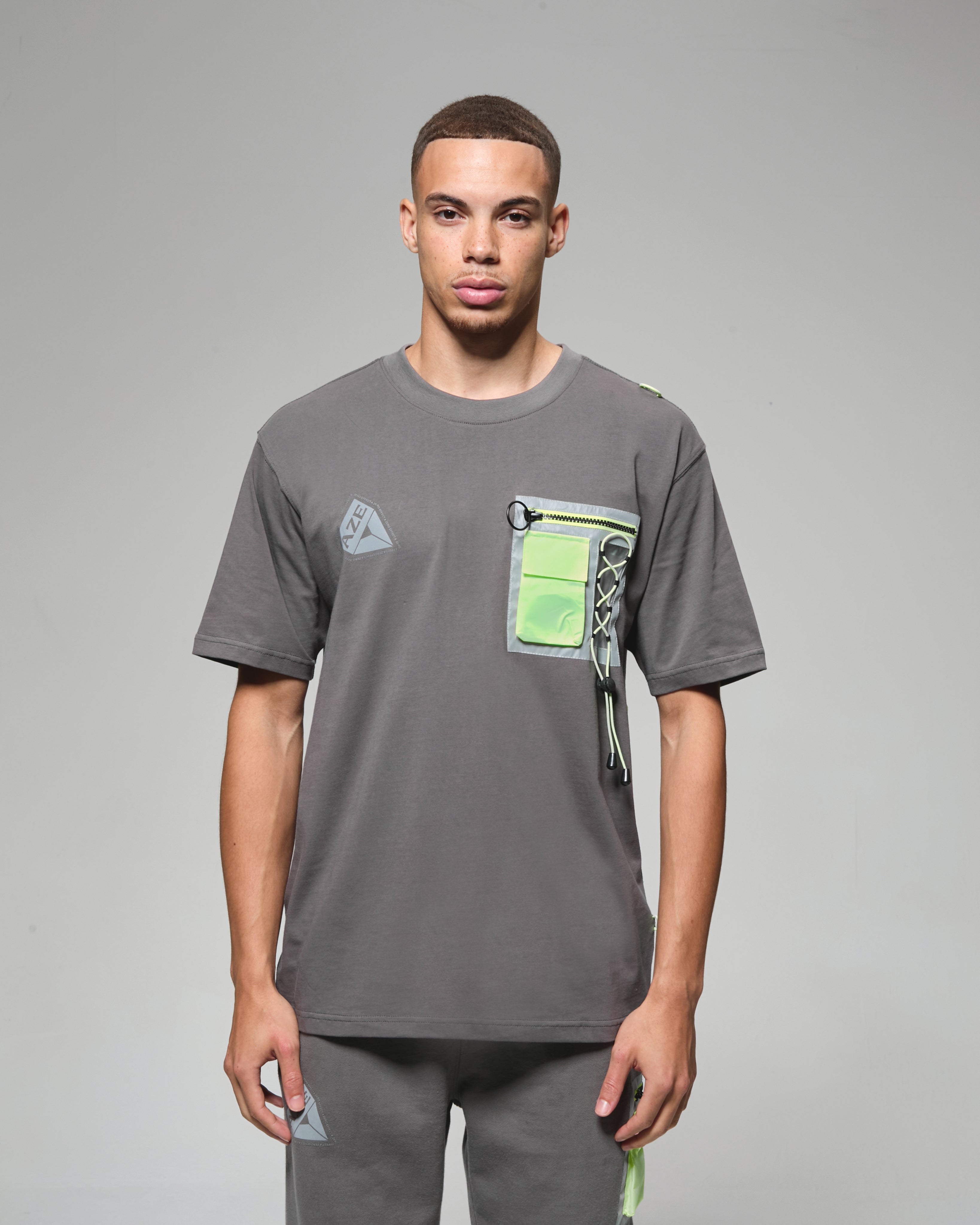 POCKET T-SHIRT
