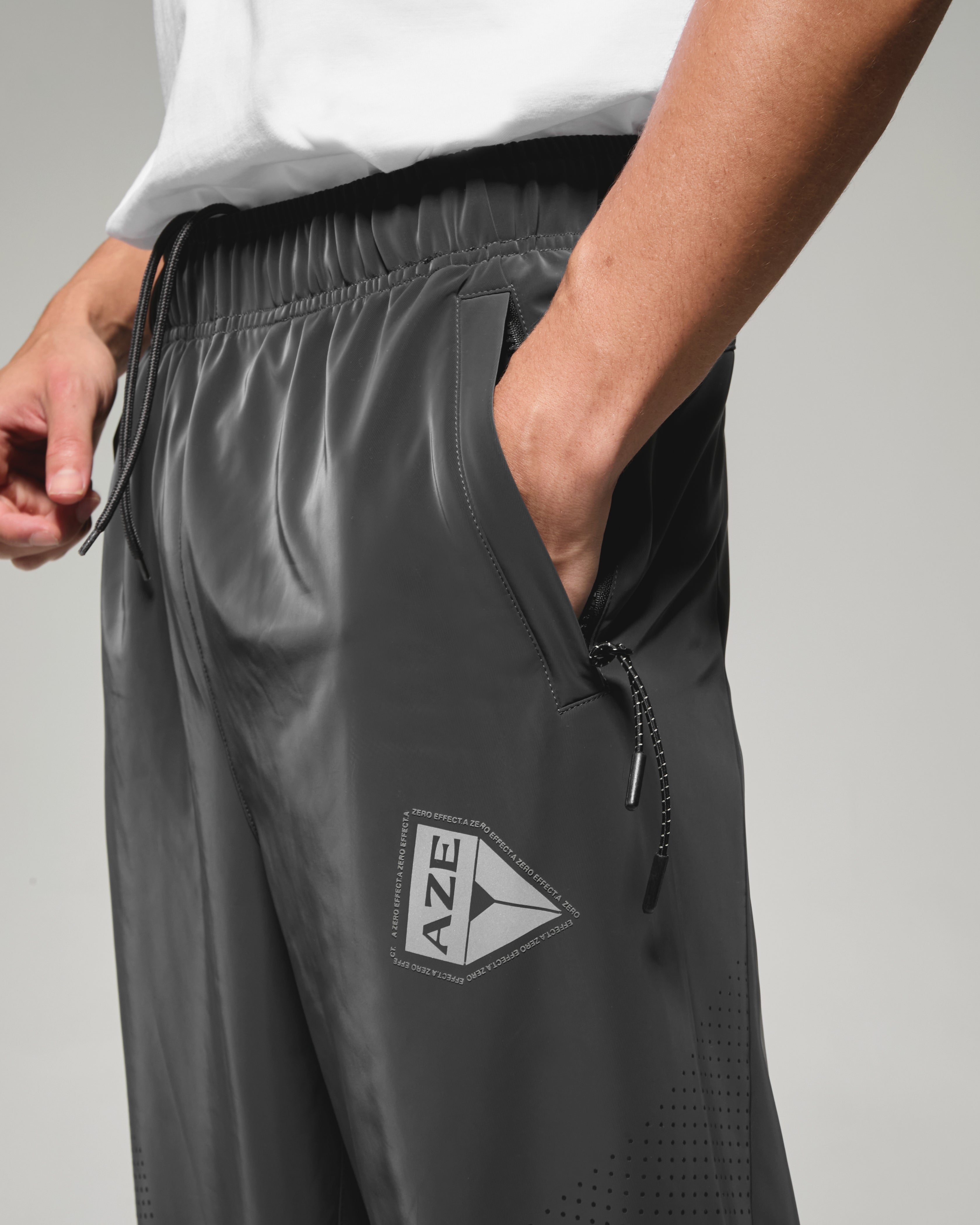 TRACK PANT