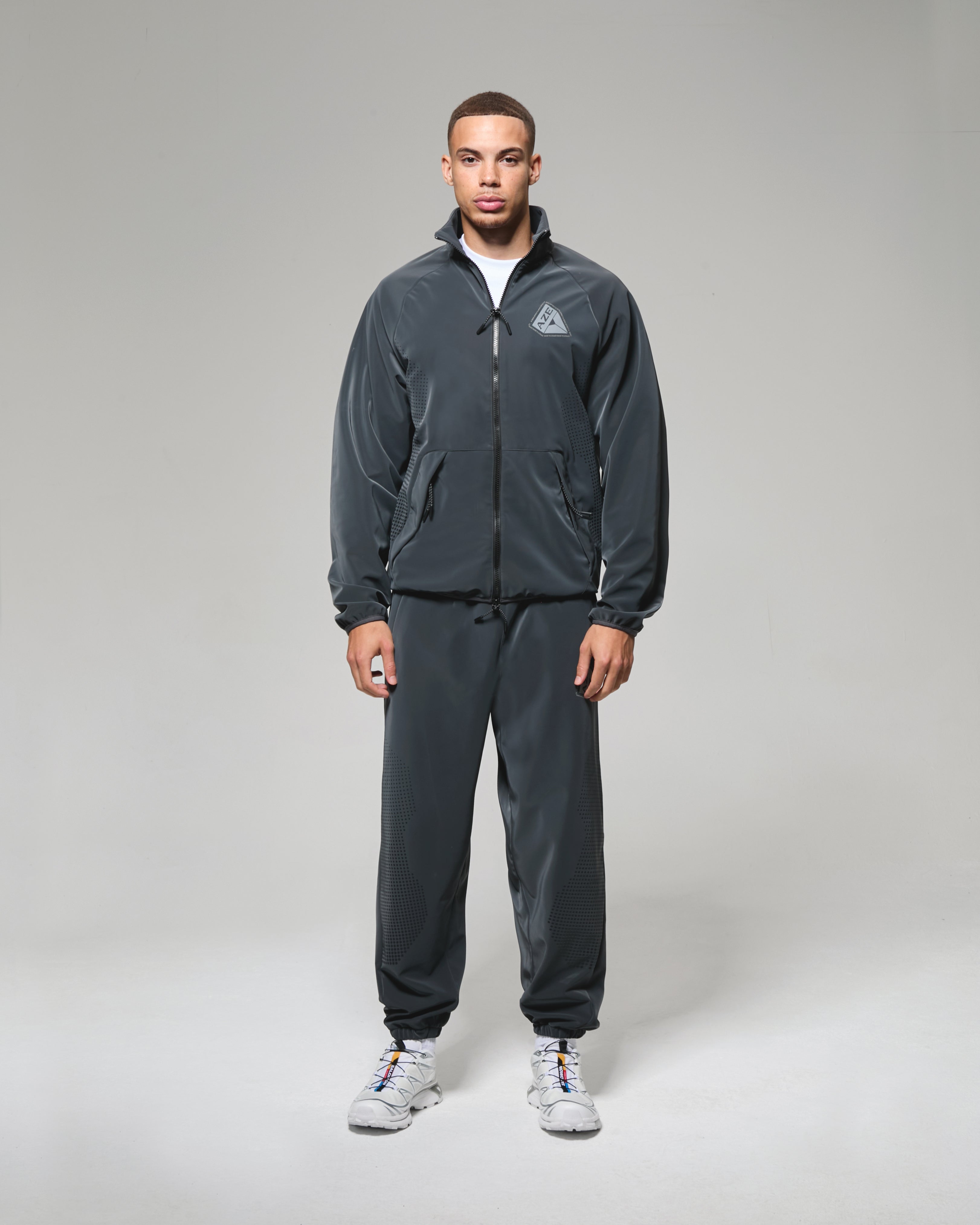 TRACK TOP