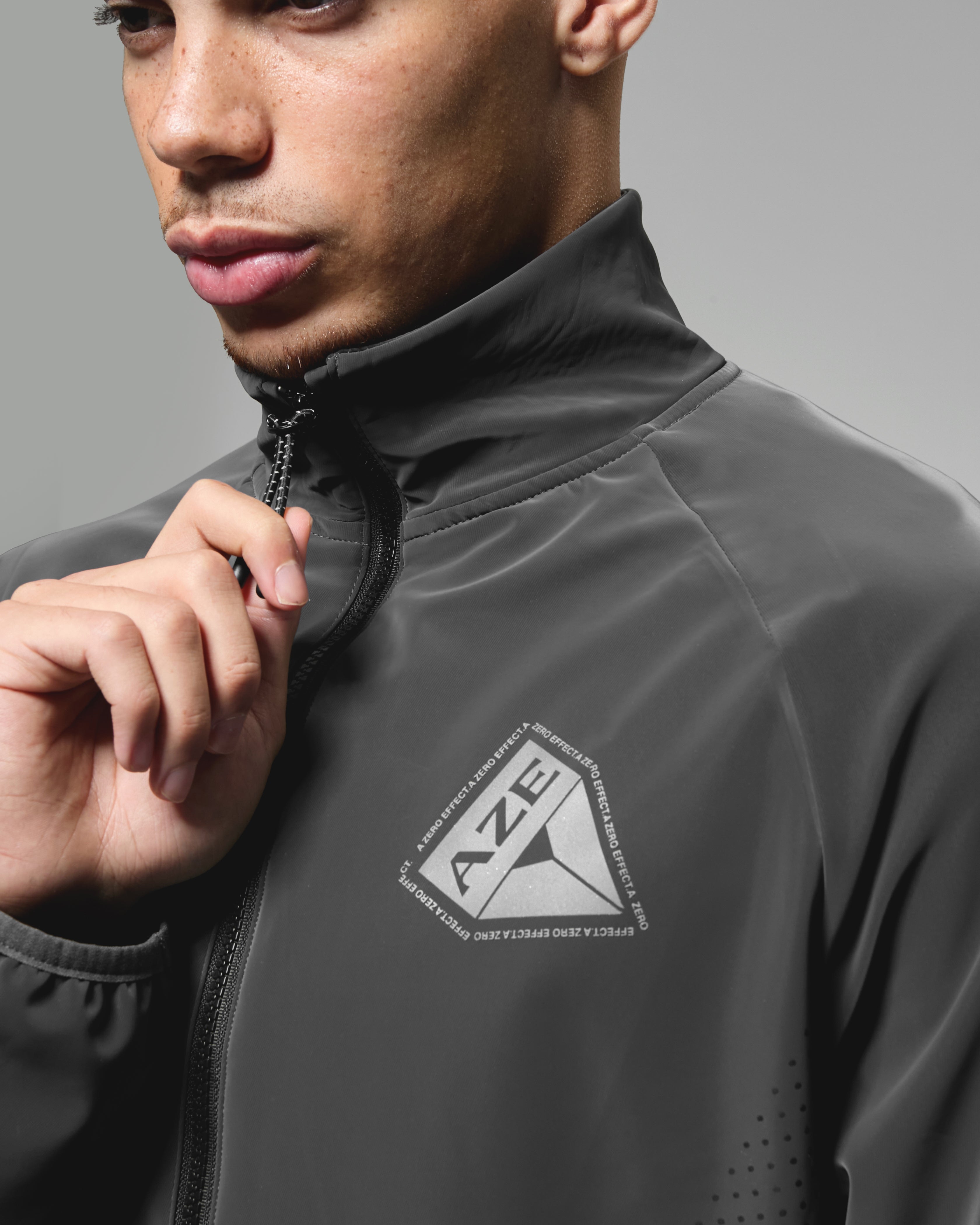 TRACK TOP