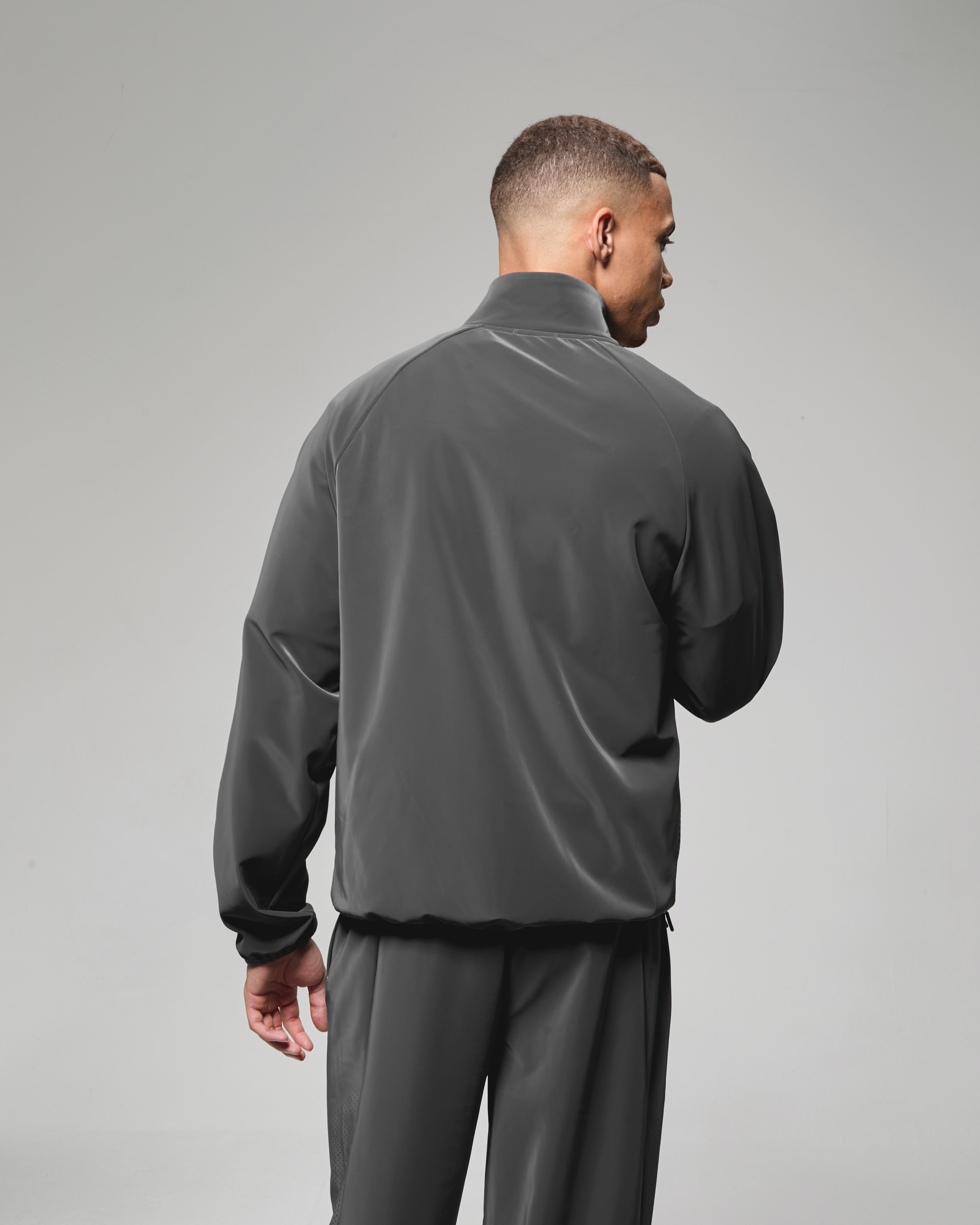 TRACK TOP